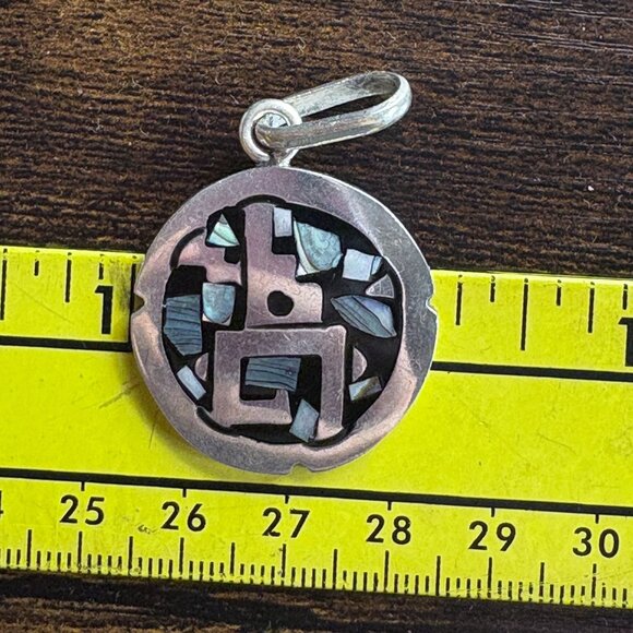 VTG Solid Sterling Silver 925 Abalone Inlay Circle Pendant Size 1.75" Length - Picture 9 of 9